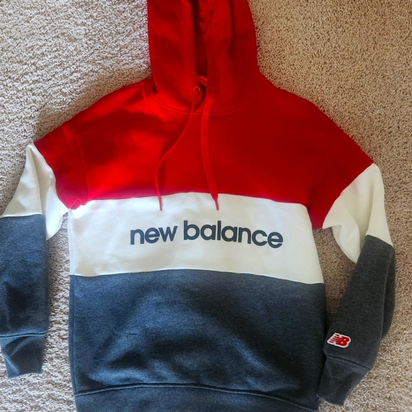 New Balance Tops - New Balance Women's Hoodie Sweatshirt With Hood Size XSmall